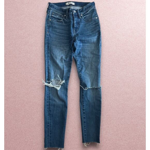 Madewell 9" High-Rise Skinny Crop Jeans in Bruce Wash - Picture 2 of 6